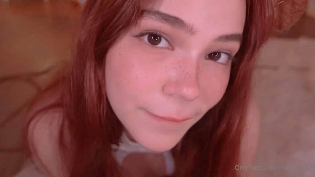 Maimy ASMR Hungry Fox Kiss You