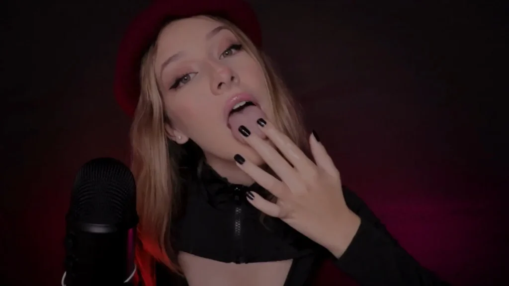 Diddly ASMR Spit Painting You OnlyFans Leak