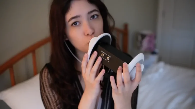 ASMR Viella Directly Kissing Your Ears Patreon Leak
