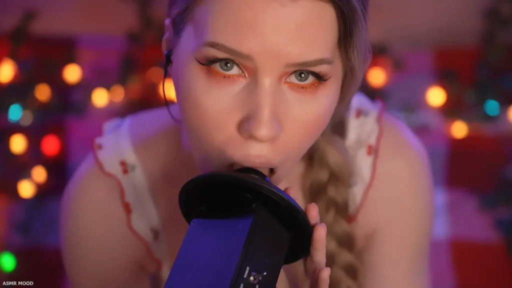 ASMR Mood Eye Contact Ear Licking Patreon Leak