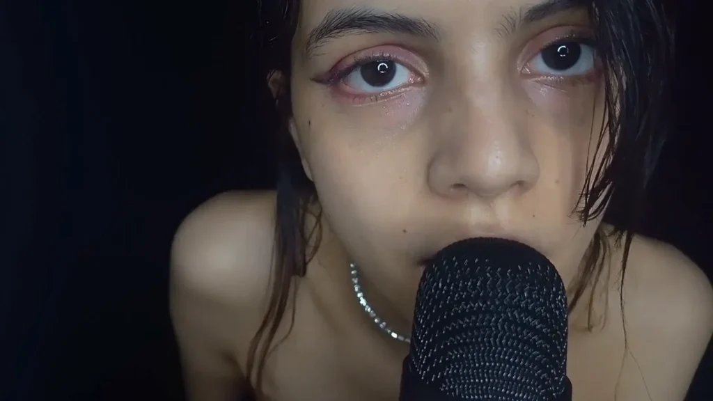 PinkAndromedaASMR Licking & Moans Patreon Leak