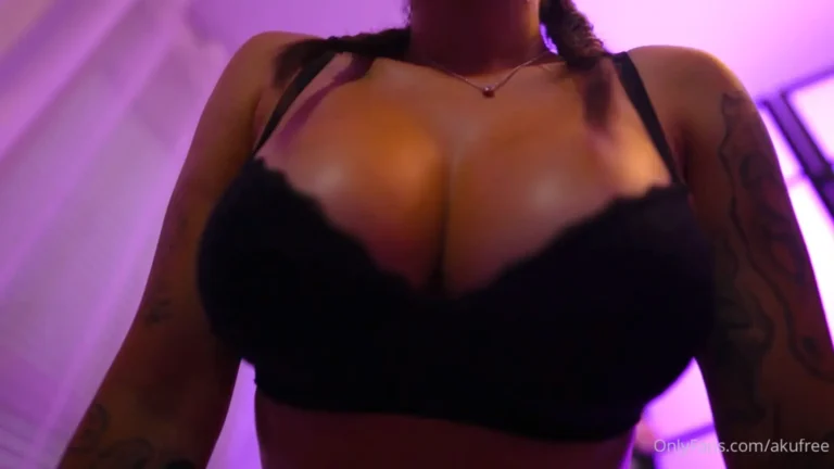 Aku ASMR Riding You OnlyFans Leak