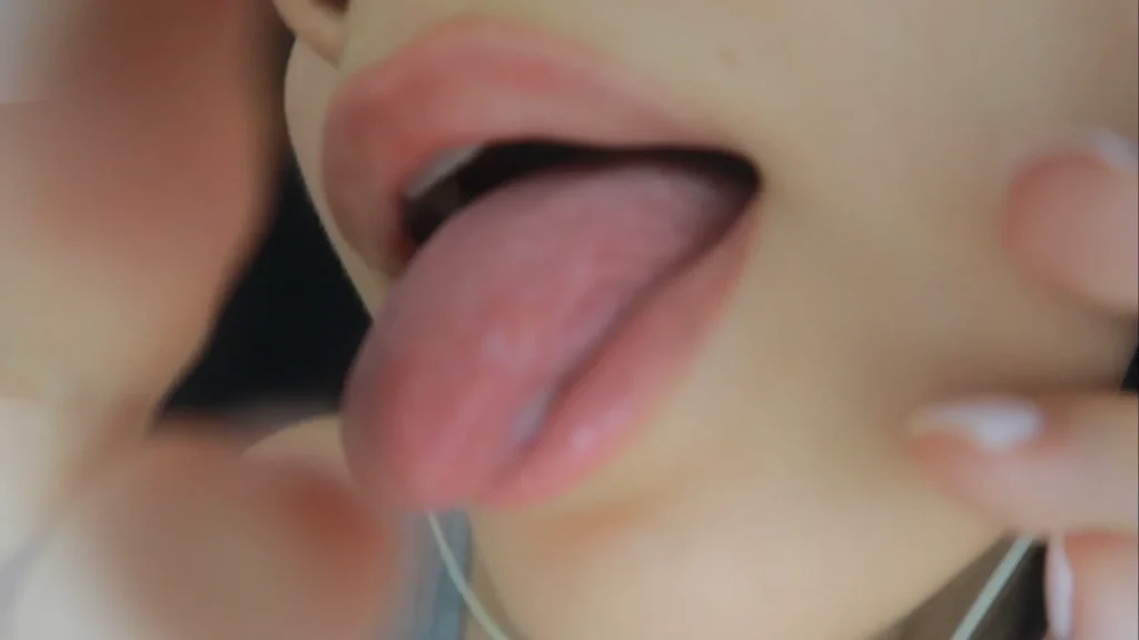Lin ASMR Super Close Glass Licking Patreon Leak